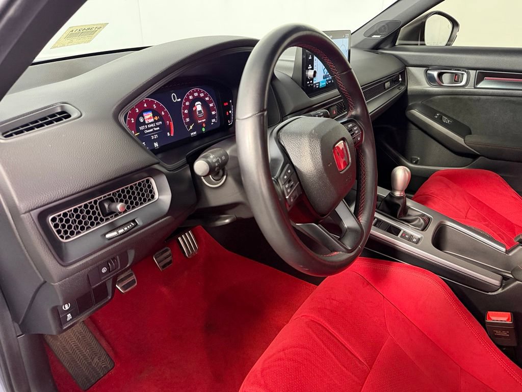 Used 2023 Honda Civic Type R image 11