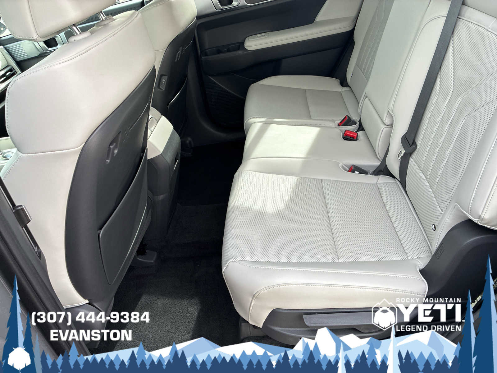 Used 2025 Hyundai Santa Fe SEL image 20