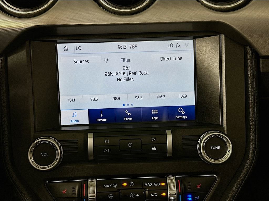 Used 2020 Ford Mustang Premium RWD image 17
