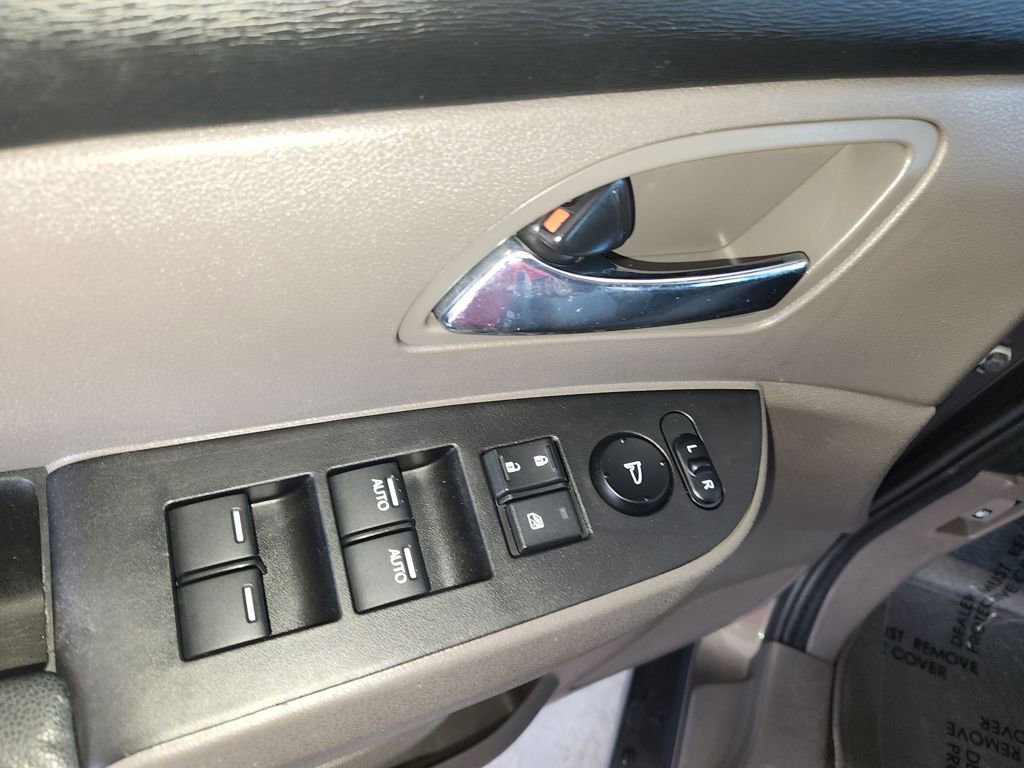 Used 2016 Honda Odyssey SE image 29