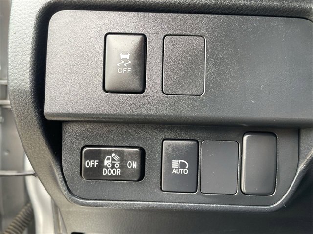 Used 2023 Toyota Tacoma SR5 image 33