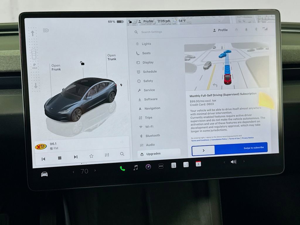 Used 2025 Tesla Model 3 Long Range image 59