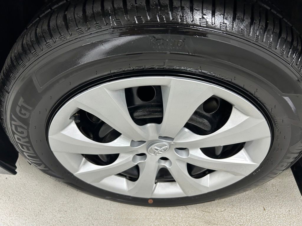Certified 2024 Toyota Corolla LE FWD image 9
