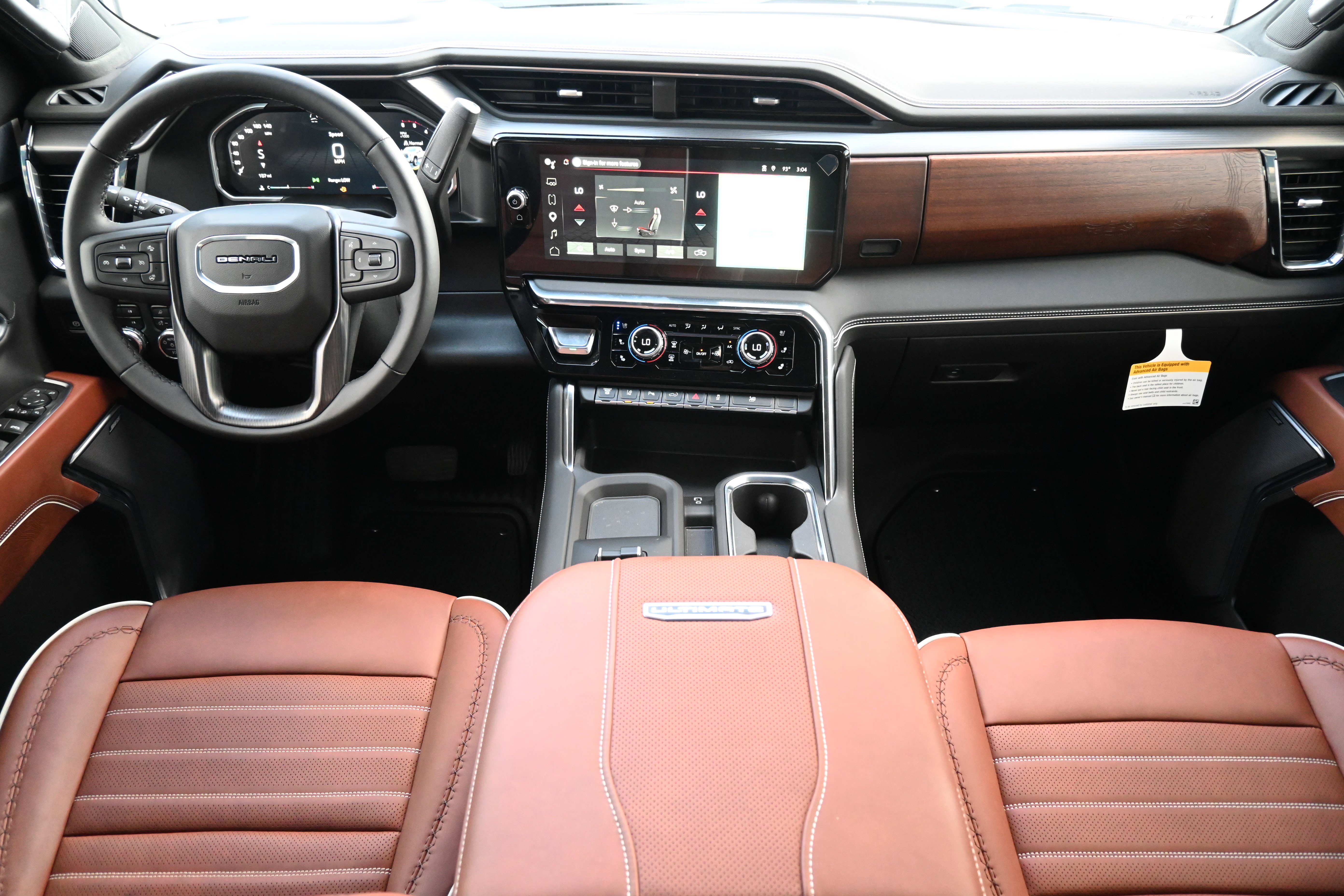 Used 2026 GMC Sierra 3500 Denali Ultimate AWD/4WD image 3