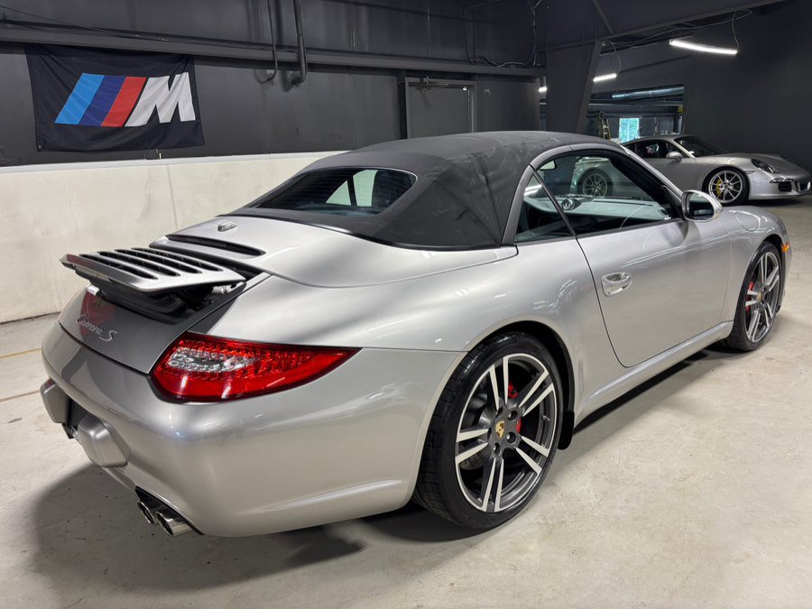 Used 2011 Porsche 911 Carrera S RWD image 16