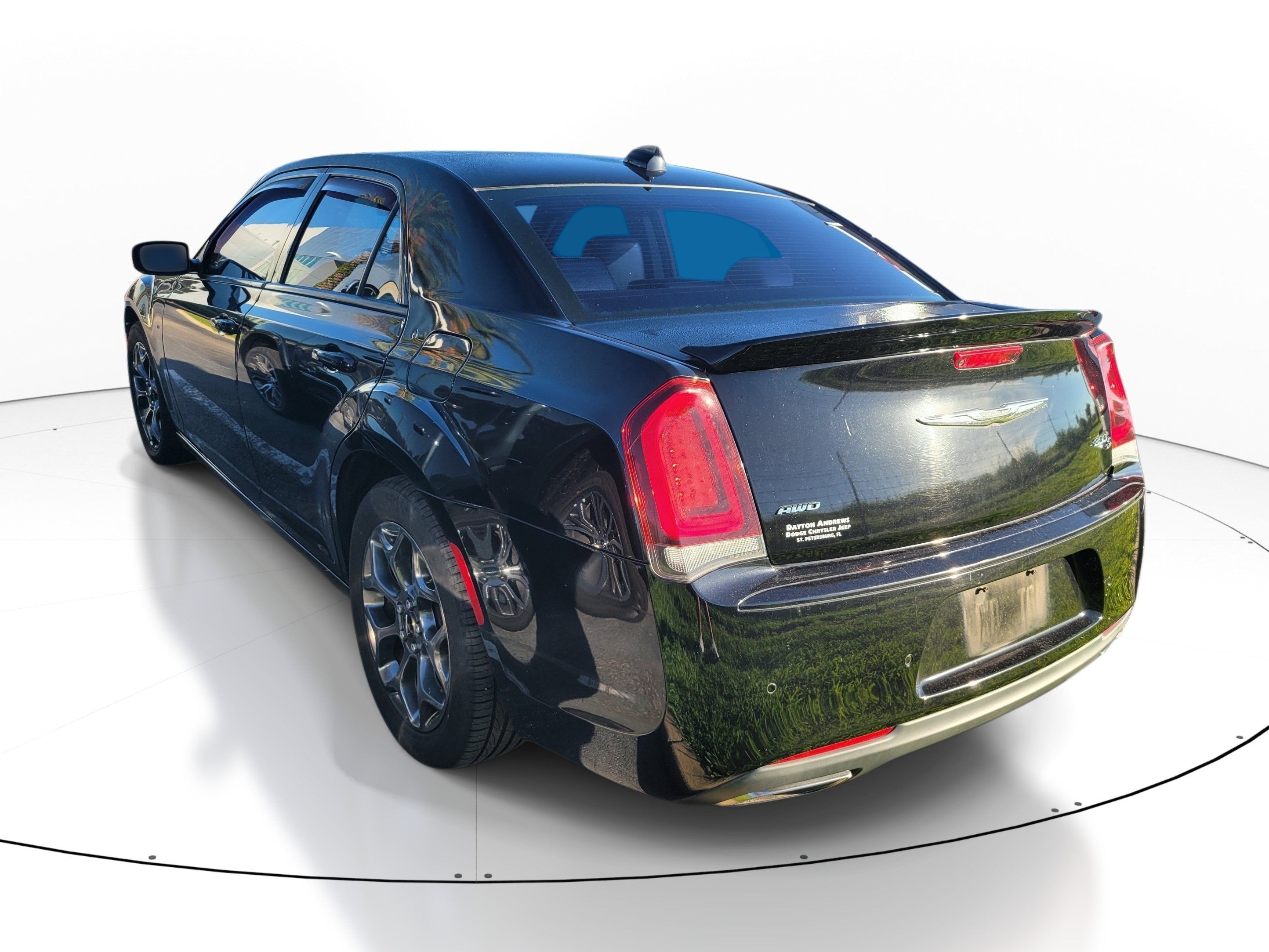 Used 2018 Chrysler 300 S w/ 300S Premium Group AWD/4WD image 6