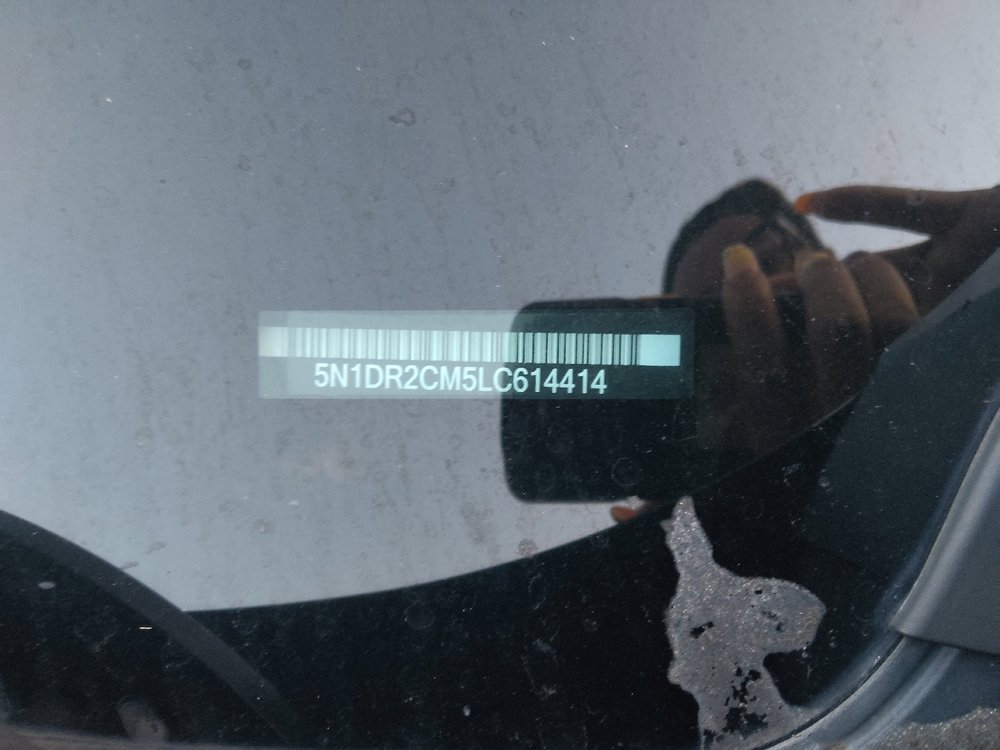 Used 2020 Nissan Pathfinder SL AWD/4WD image 17
