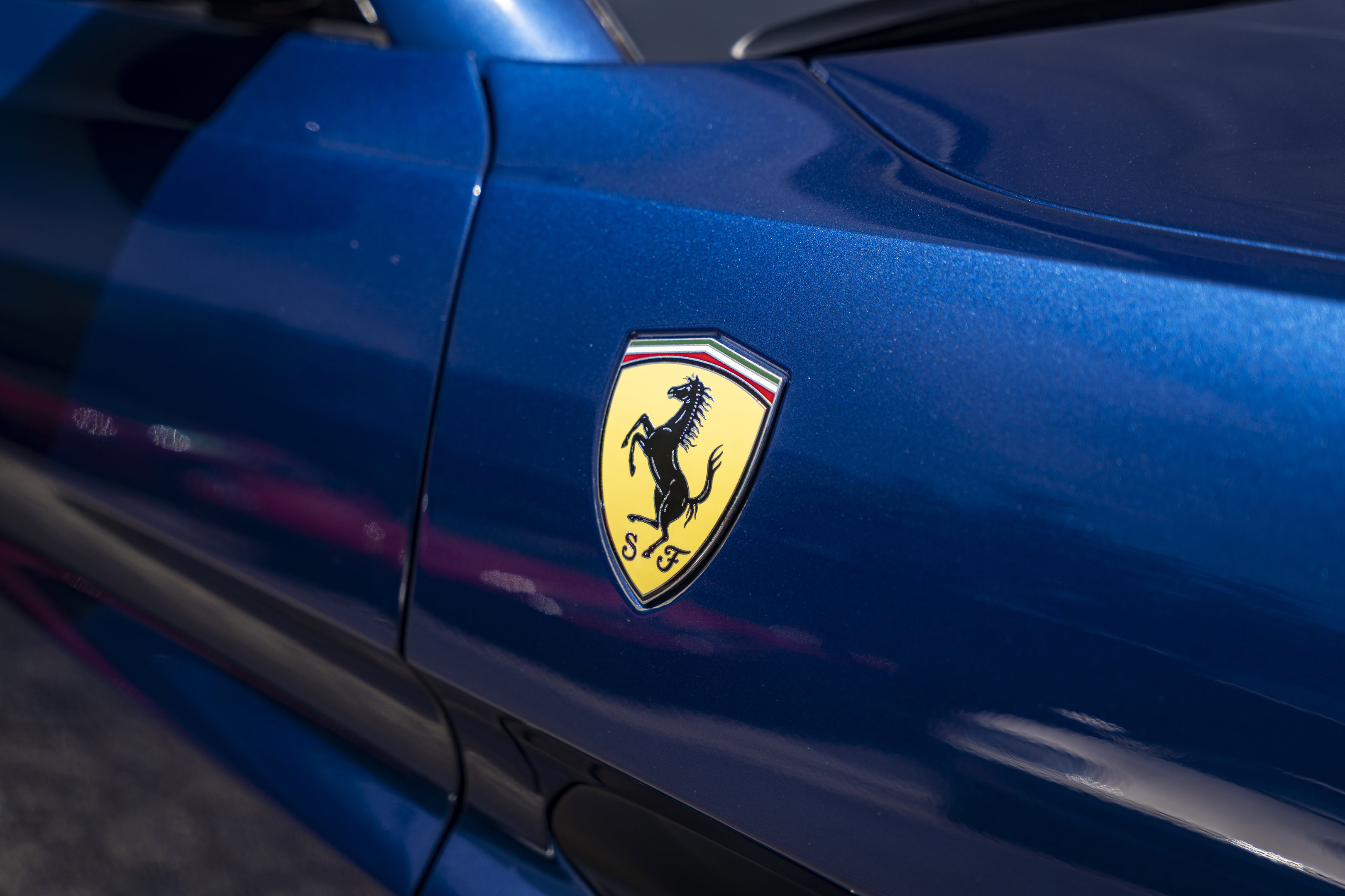 Used 2019 Ferrari Portofino RWD image 17