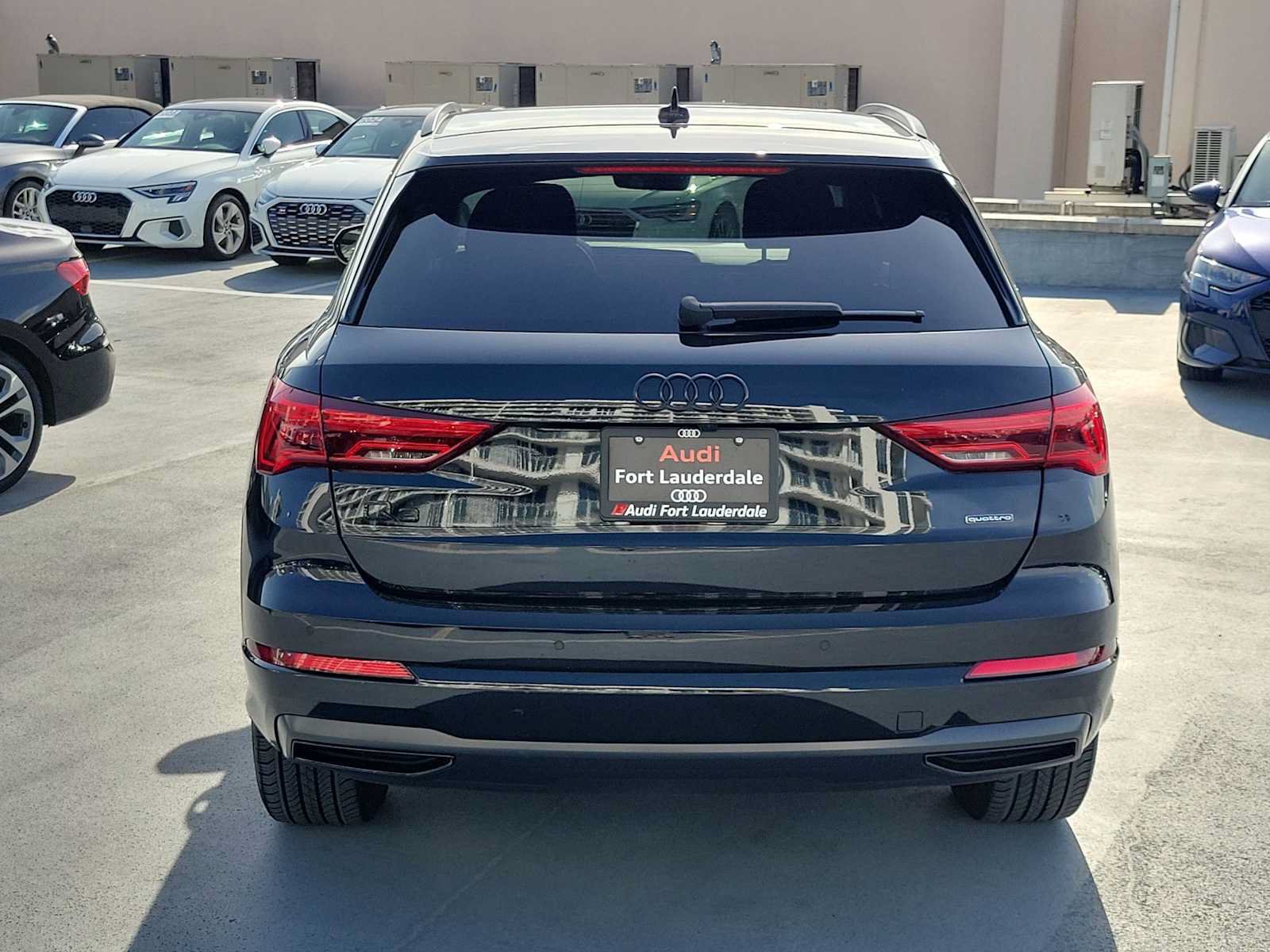 Certified 2024 Audi Q3 2.0T Premium w/ Convenience Package AWD/4WD image 5