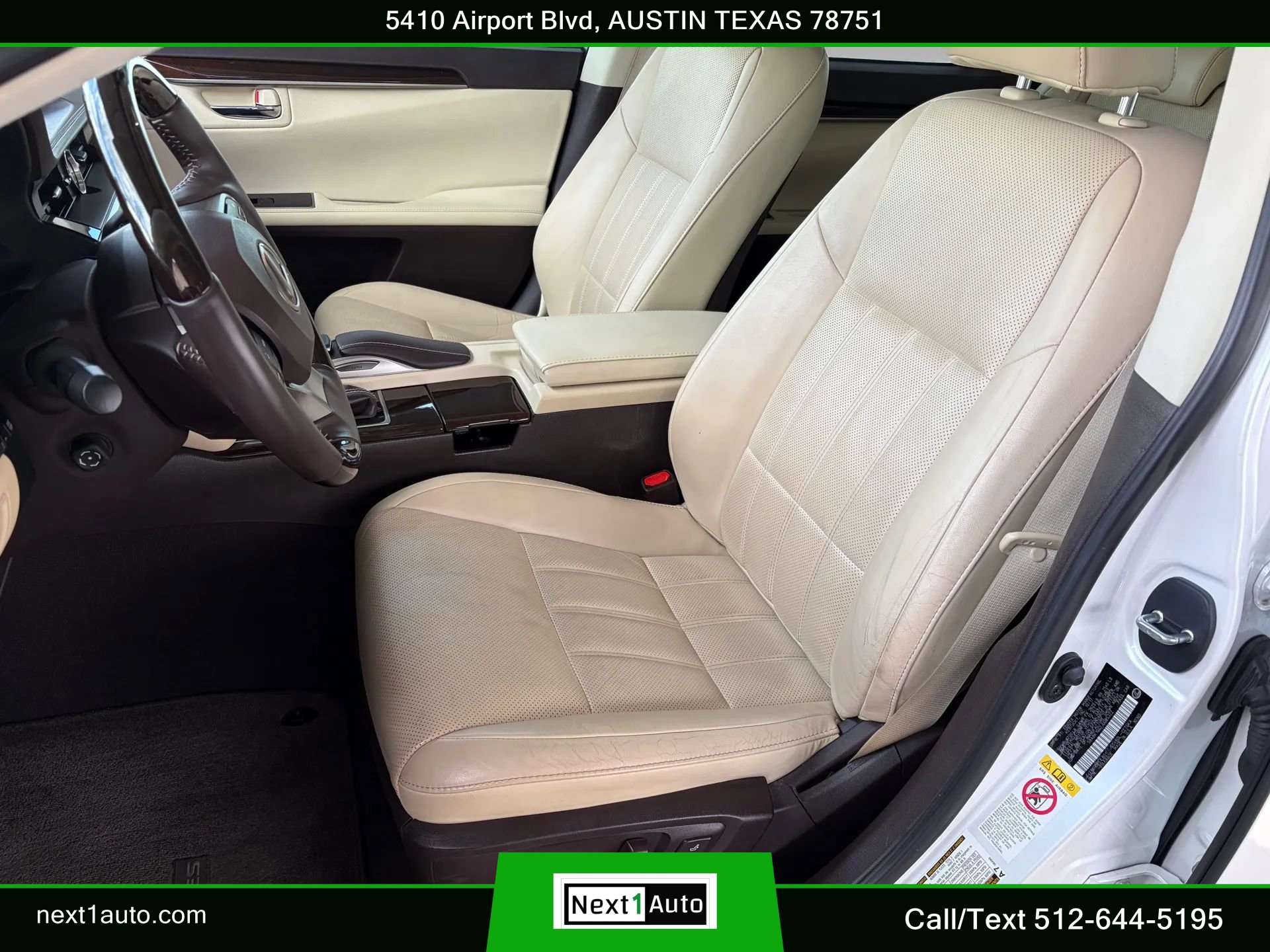 Used 2018 Lexus ES 350 w/ Luxury Package w/Wood Trim FWD image 18