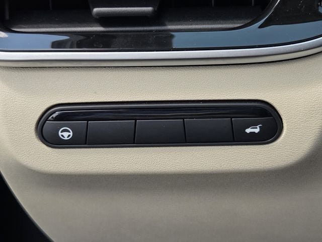 Used 2023 INFINITI QX60 Luxe w/ Performance Audio Package AWD/4WD image 37