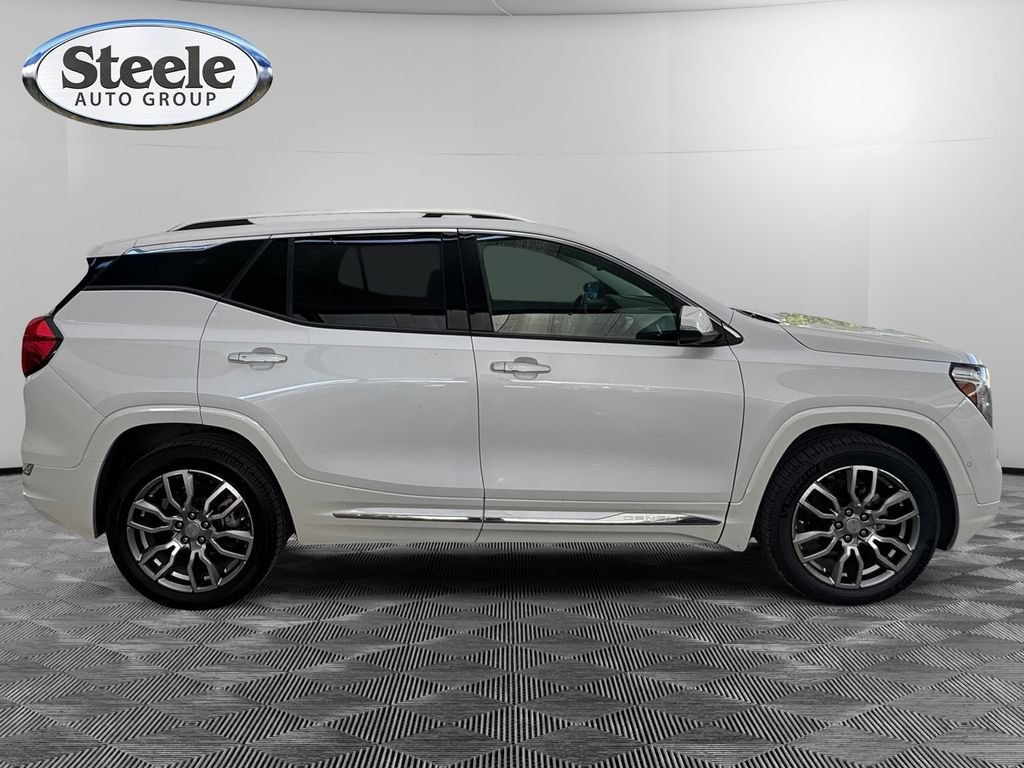 Certified 2023 GMC Terrain Denali w/ Denali Premium Package AWD/4WD image 6