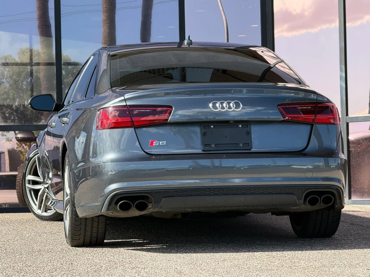 Used 2017 Audi S6 Premium Plus w/ S6 Sport Package AWD/4WD image 8