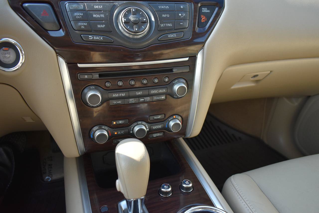 Used 2014 Nissan Pathfinder Platinum w/ Platinum Premium Package AWD/4WD image 22
