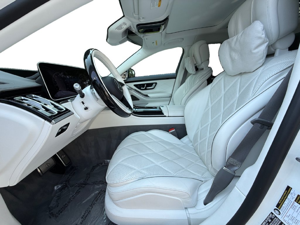 Used 2023 Mercedes-Benz Maybach S 580 4MATIC image 9