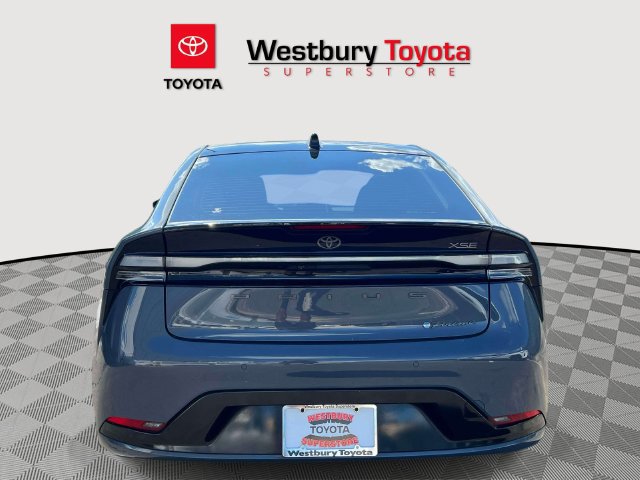 Certified 2024 Toyota Prius Prime FWD image 11
