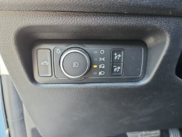Used 2025 Ford Ranger XLT w/ Equipment Group 301A High RWD image 28
