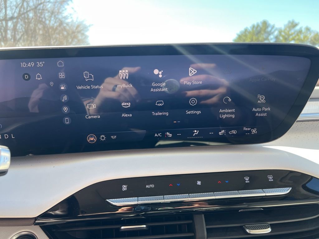 Certified 2025 Buick Enclave Avenir w/ Super Cruise Package FWD image 47