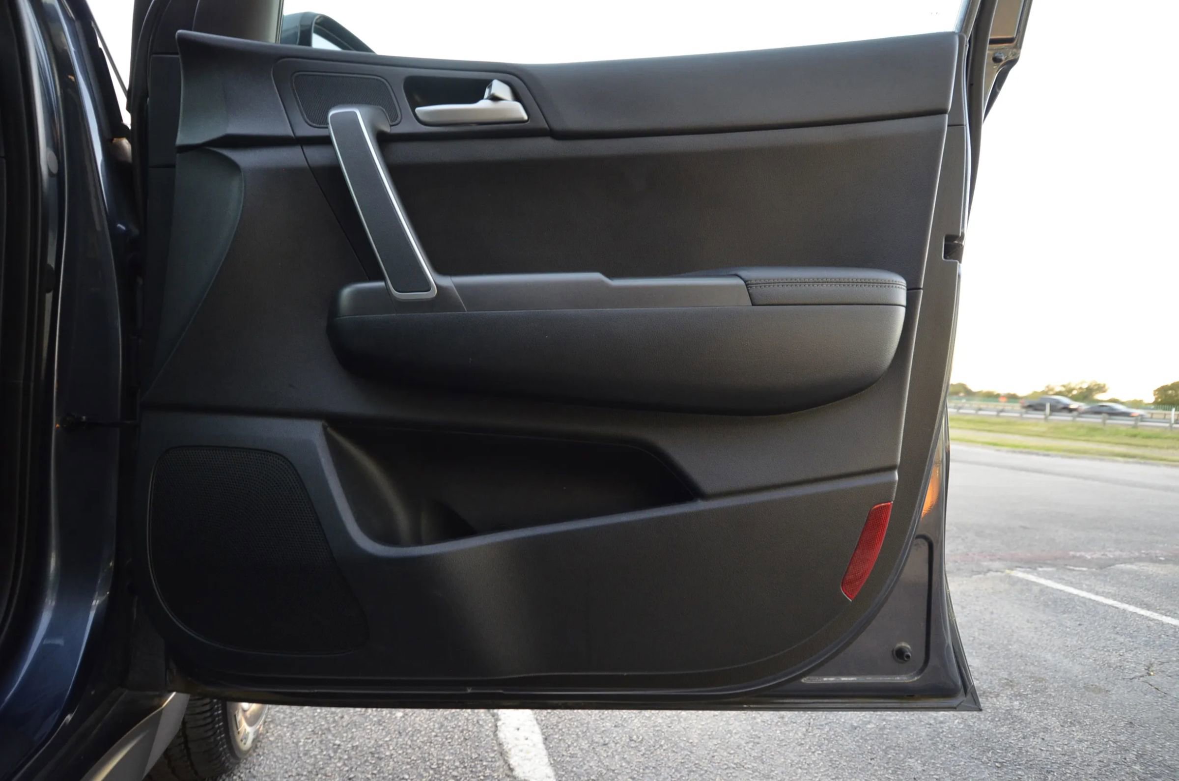 Used 2018 Kia Sportage LX w/ LX Technology Package image 45