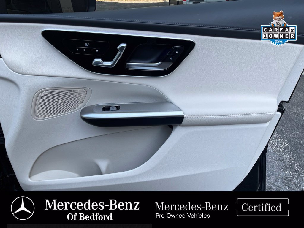 Used 2024 Mercedes-Benz GLC 300 4MATIC image 22
