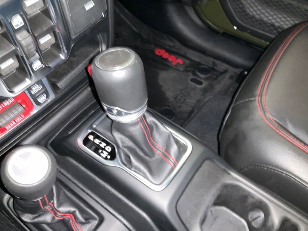 Used 2023 Jeep Wrangler Unlimited Rubicon w/ Cold Weather Group image 25