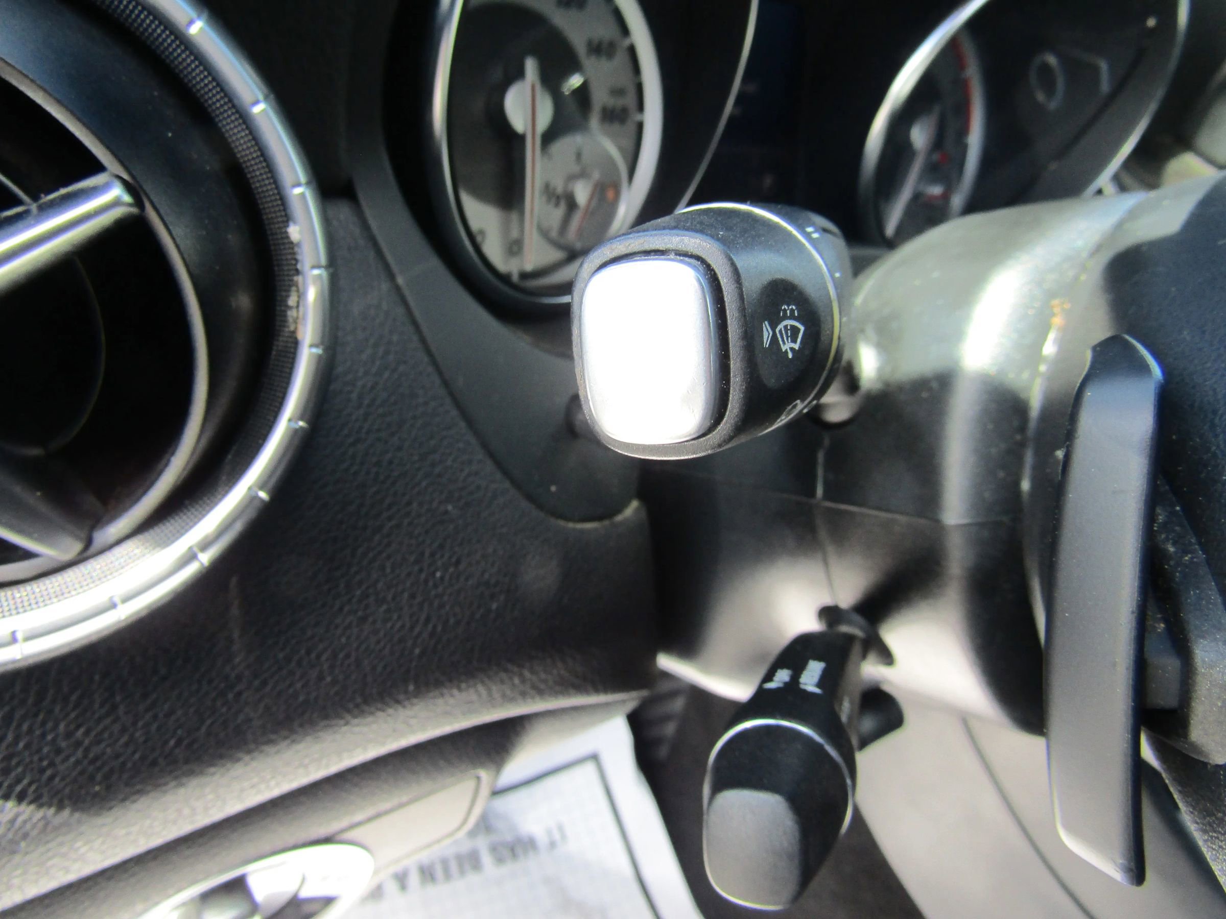 Used 2014 Mercedes-Benz CLA 250 image 16