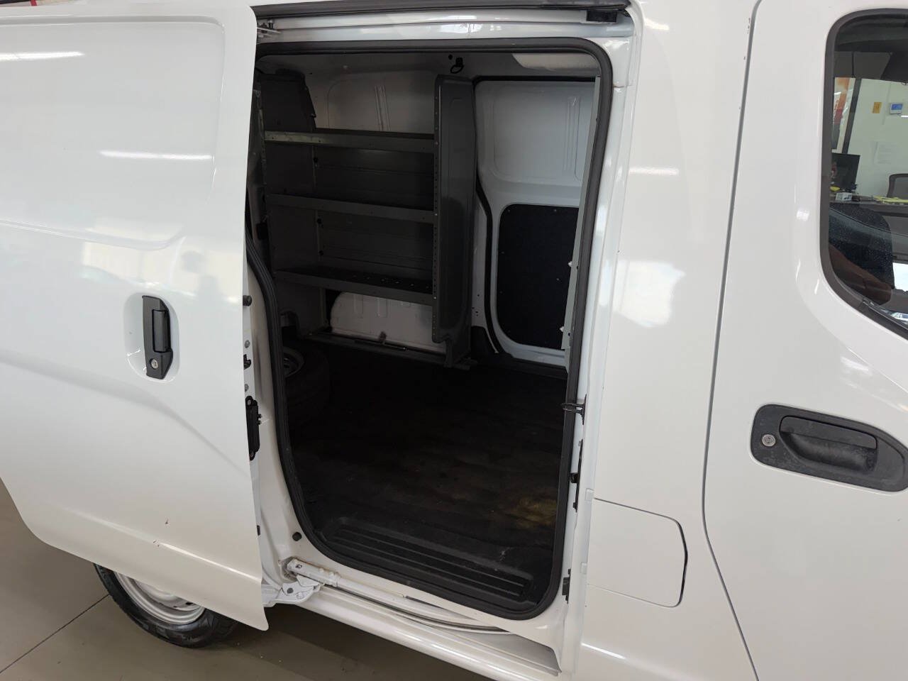 Used 2020 Nissan NV200 S w/ Back Door Glass Package FWD image 13