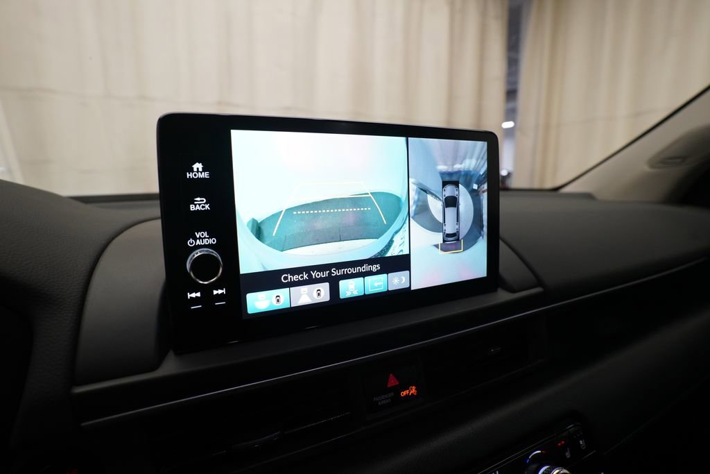 Certified 2024 Honda Pilot Elite image 21