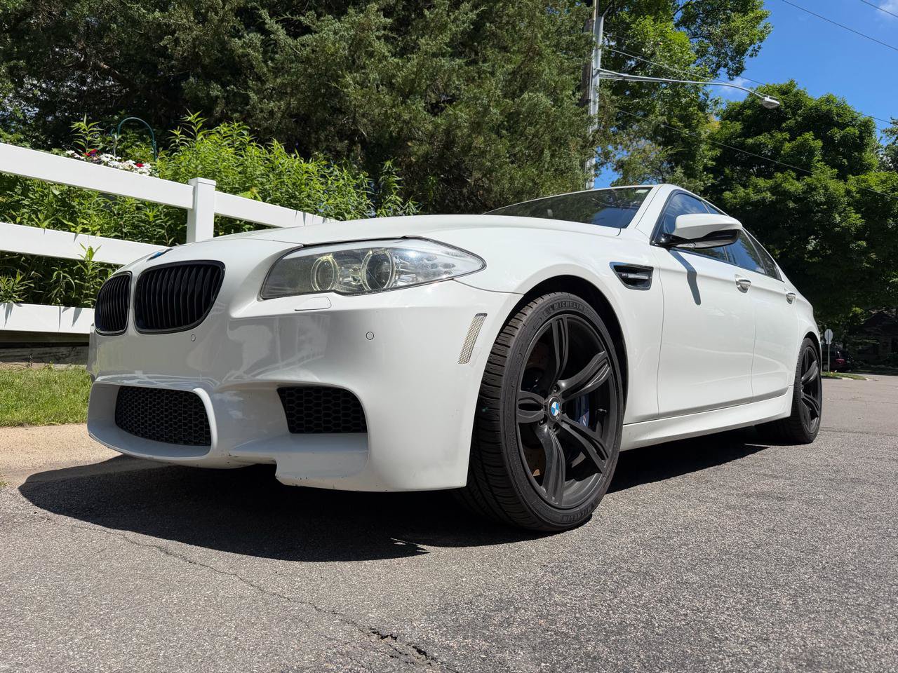 Used 2013 BMW M5 RWD image 7