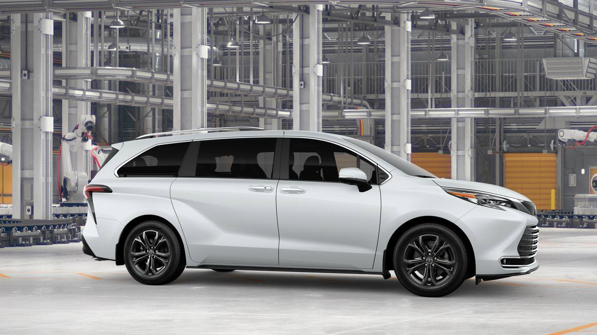 New 2026 Toyota Sienna Platinum AWD/4WD image 13