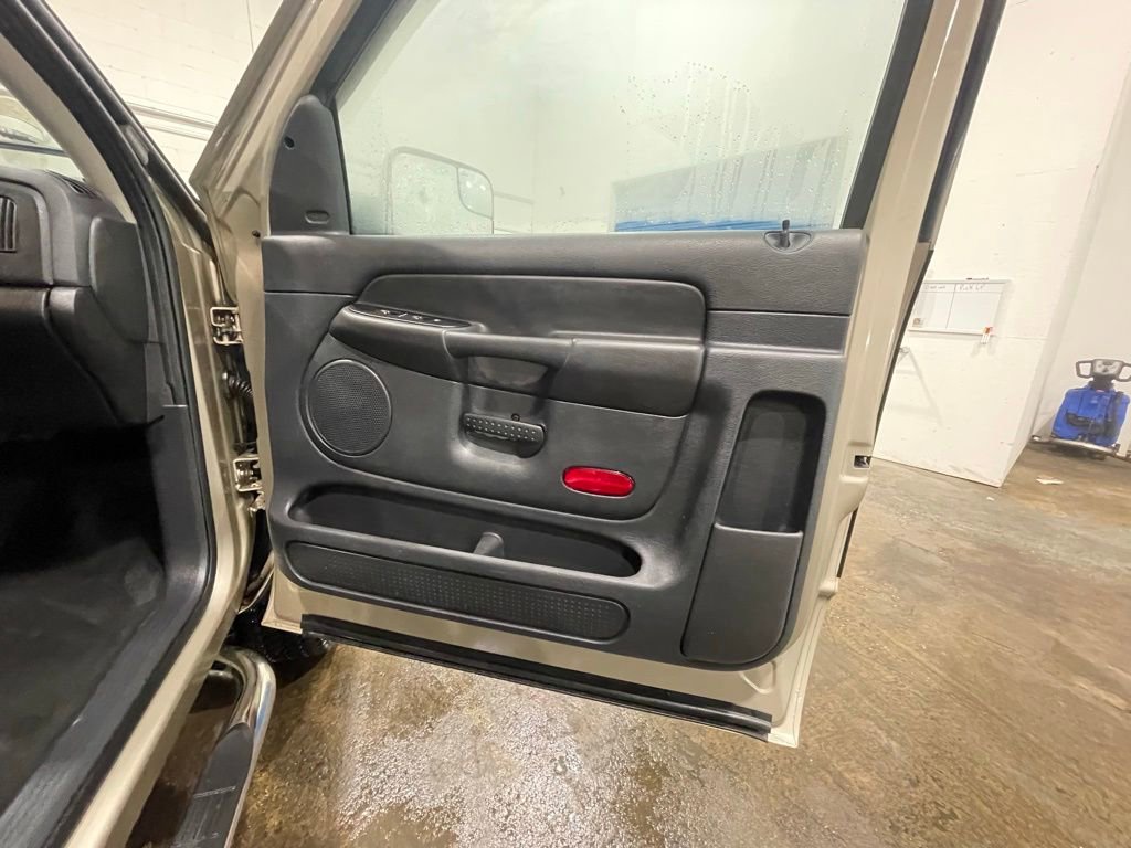 Used 2004 Dodge Ram 2500 Truck SLT w/ Trailer Tow Group AWD/4WD image 19