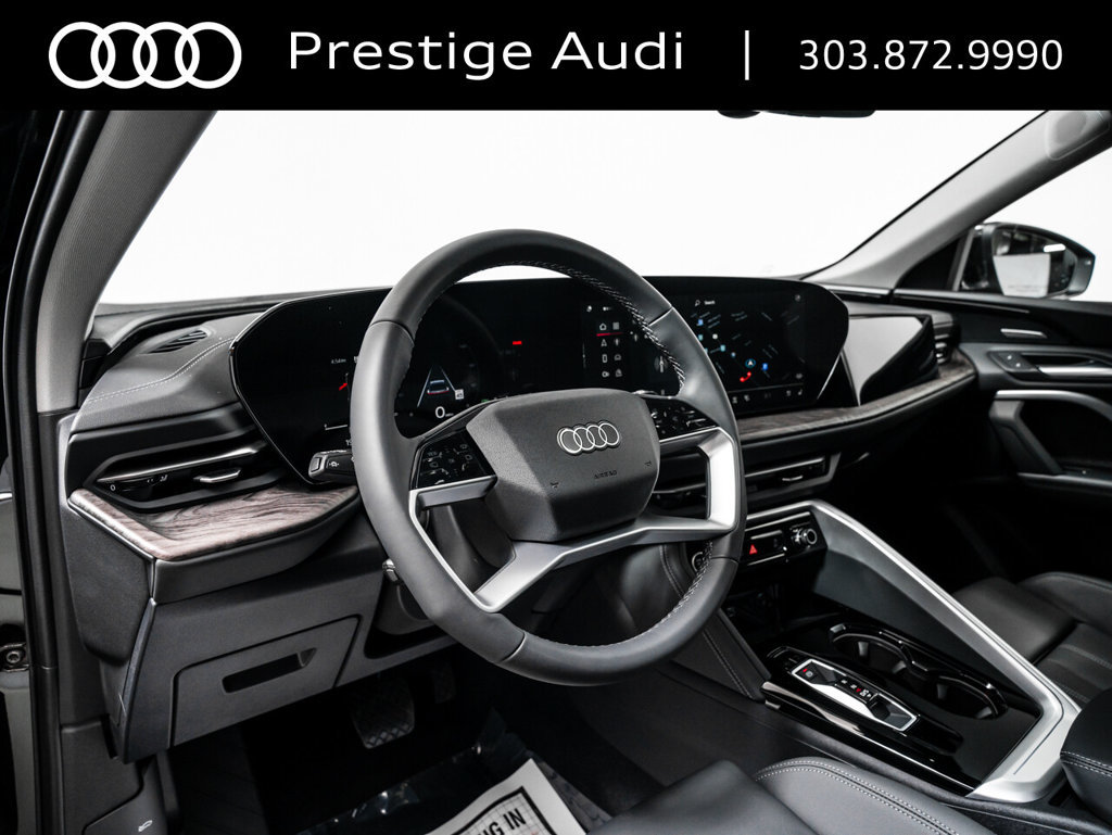 Used 2025 Audi Q5 Premium Plus w/ Premium Plus AWD/4WD image 14