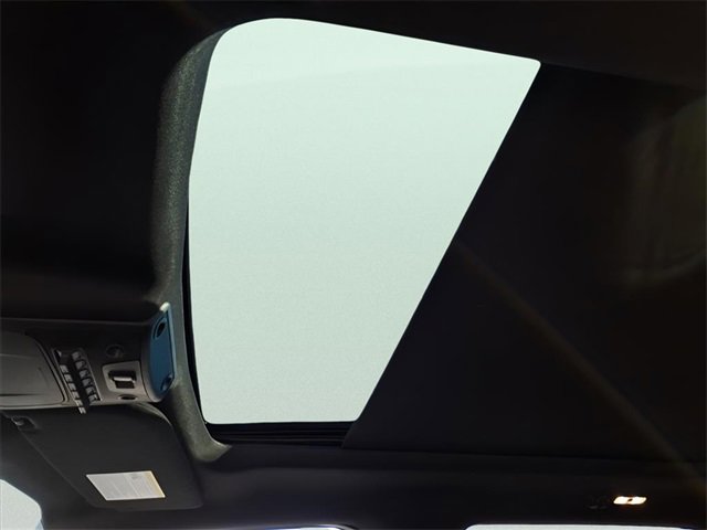 Used 2018 Ford F150 Raptor w/ Equipment Group 802A Luxury image 12