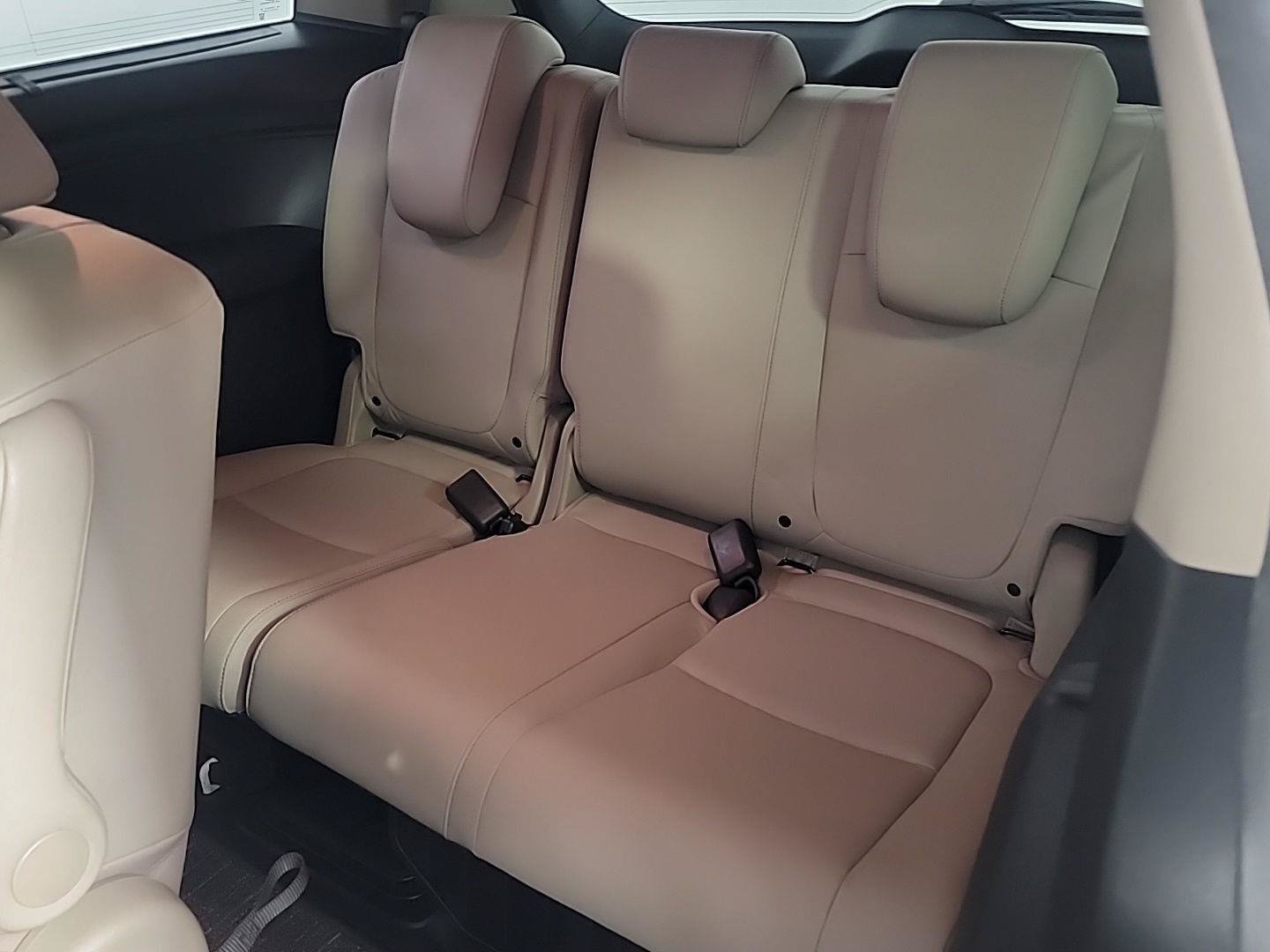 Certified 2022 Honda Odyssey Touring image 18
