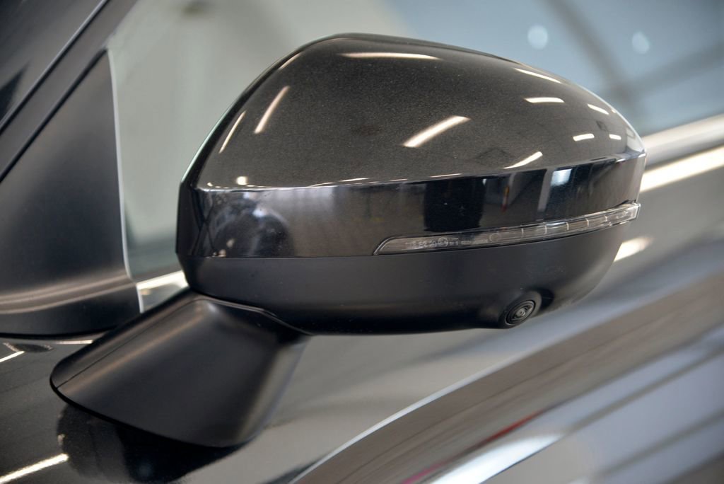 Used 2023 Mitsubishi Outlander SE image 12