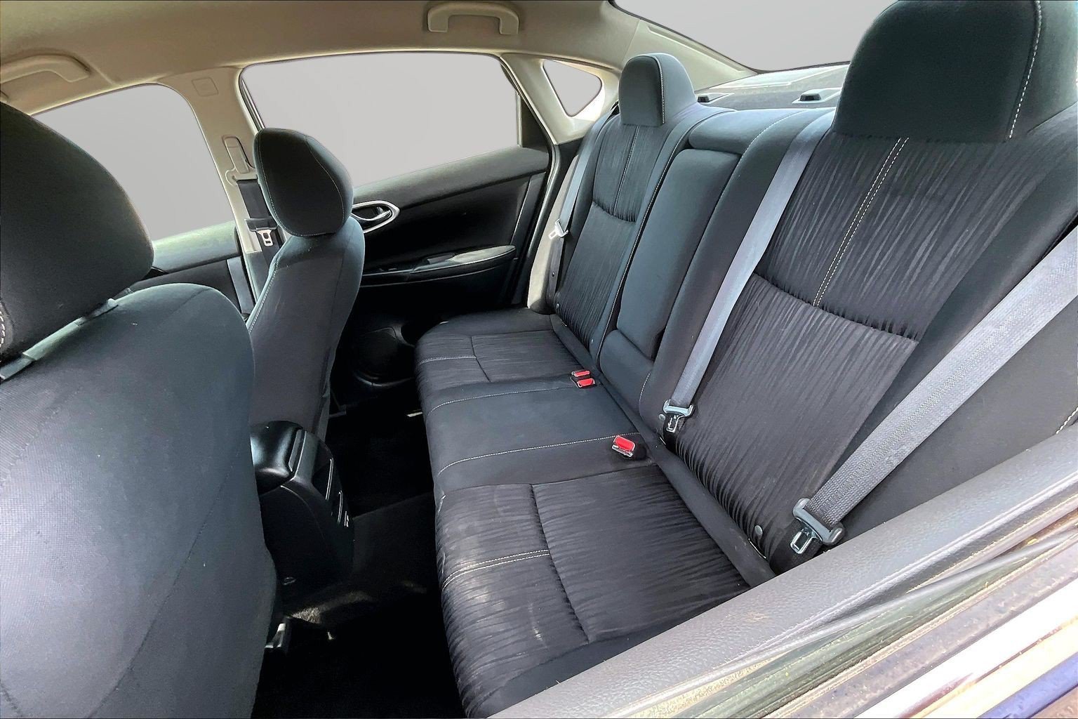 Used 2018 Nissan Sentra SV FWD image 18