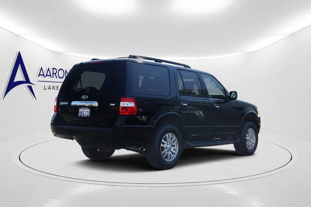 Used 2011 Ford Expedition XLT w/ HD Trailer Tow Pkg RWD image 4
