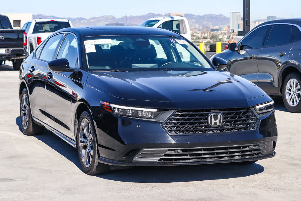 Used 2025 Honda Accord EX-L image 3