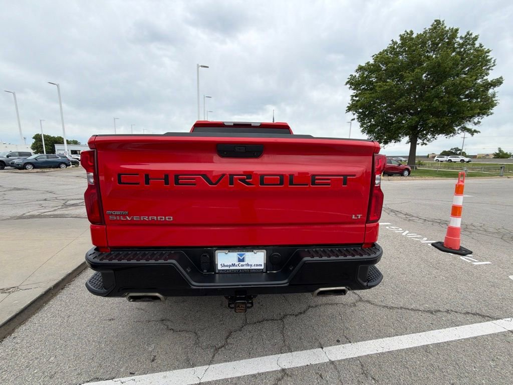 Used 2019 Chevrolet Silverado 1500 LT Trail Boss w/ Convenience Package AWD/4WD image 4