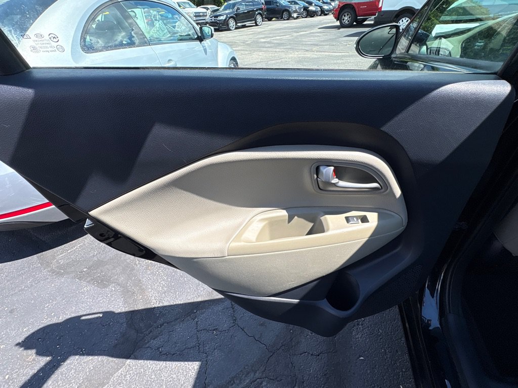 Used 2014 Kia Rio EX w/ Convenience Package FWD image 11