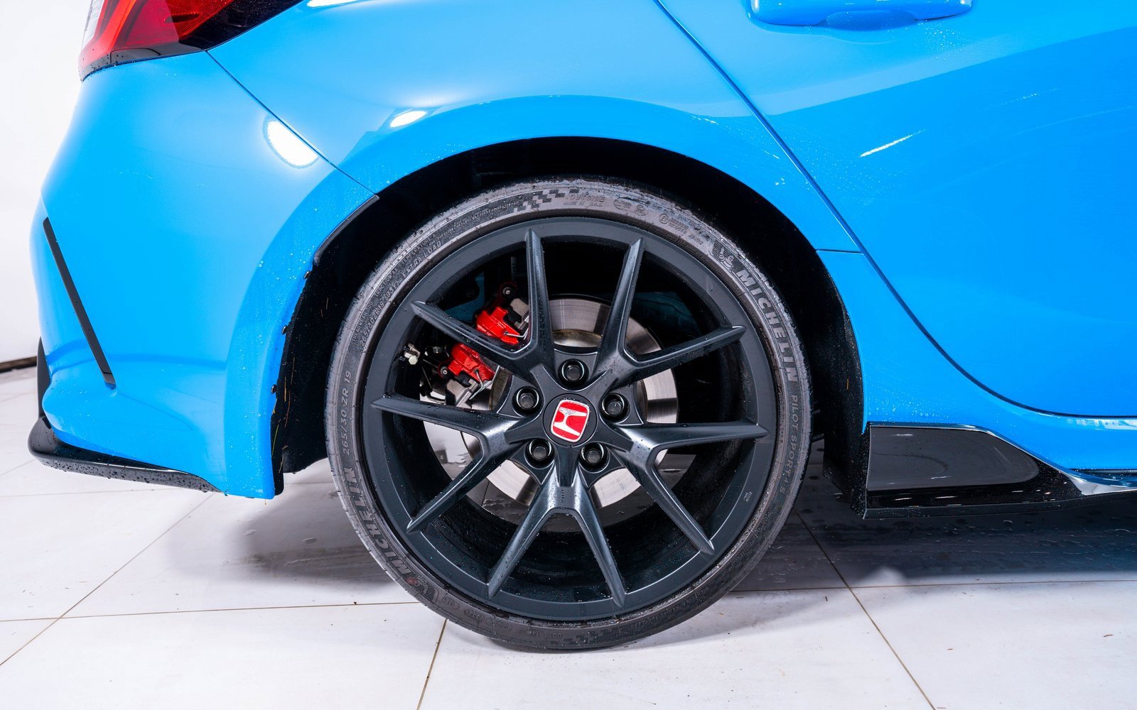 Used 2025 Honda Civic Type R image 14