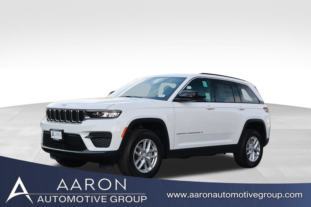 New 2026 Jeep Grand Cherokee Laredo