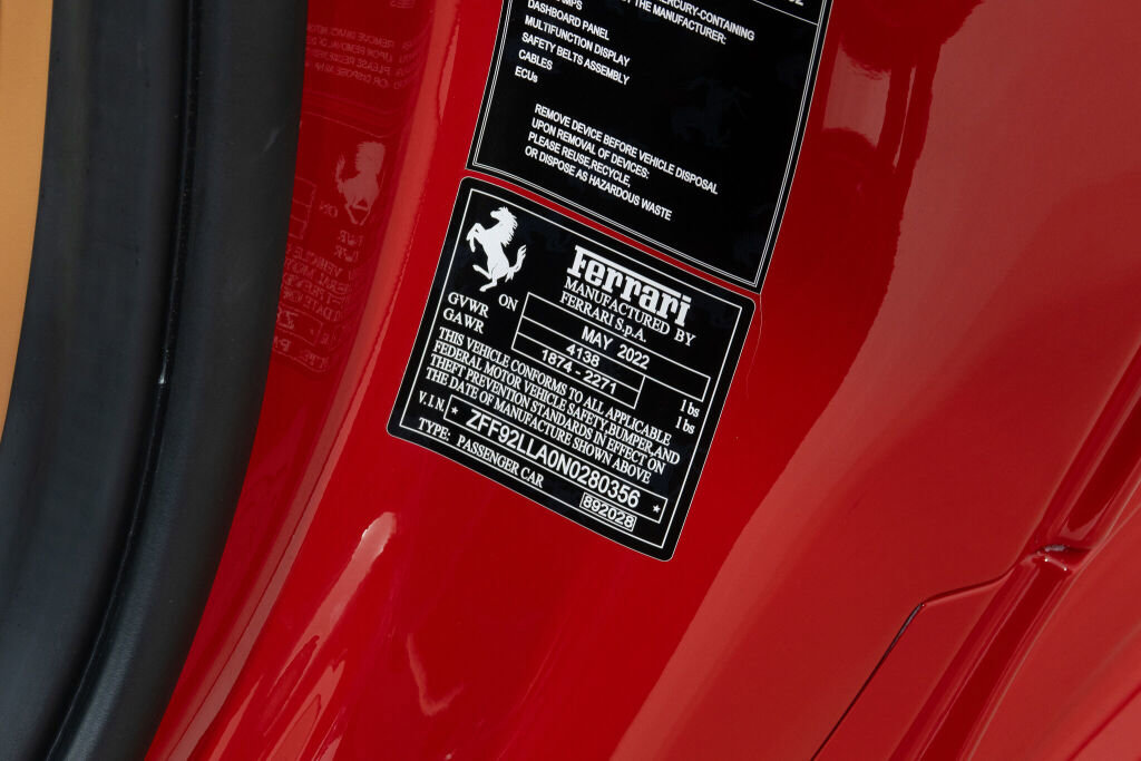 Used 2022 Ferrari F8 Tributo image 28