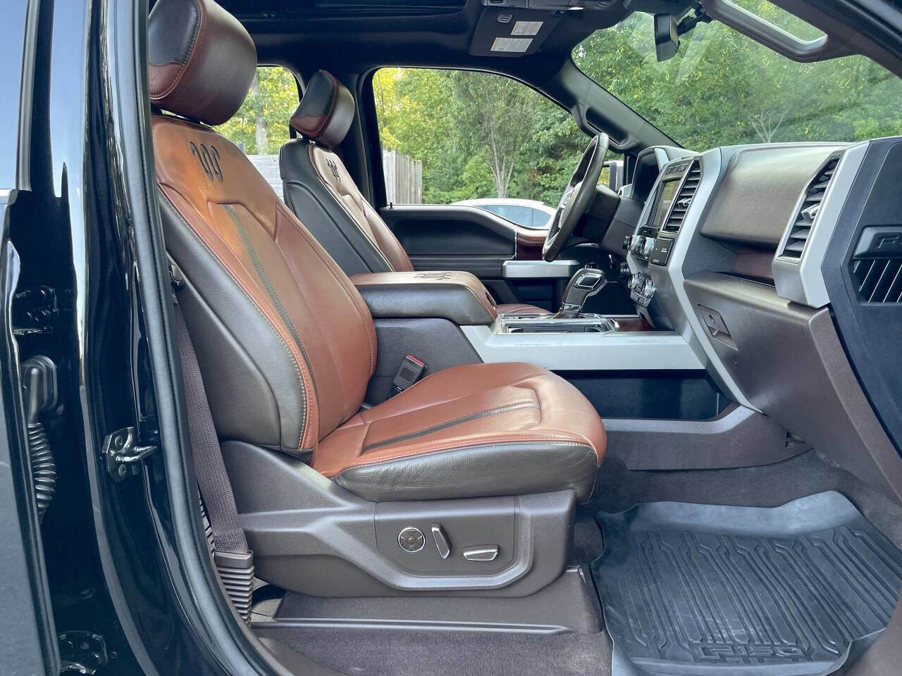 Used 2019 Ford F150 King Ranch w/ Equipment Group 601A Luxury image 33