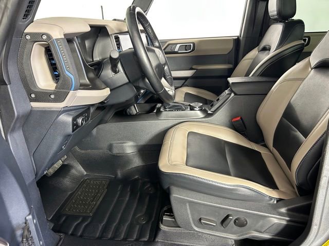 Used 2023 Ford Bronco Wildtrak image 18