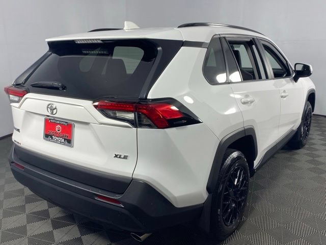 Used 2024 Toyota RAV4 XLE w/ Convenience Package FWD image 8