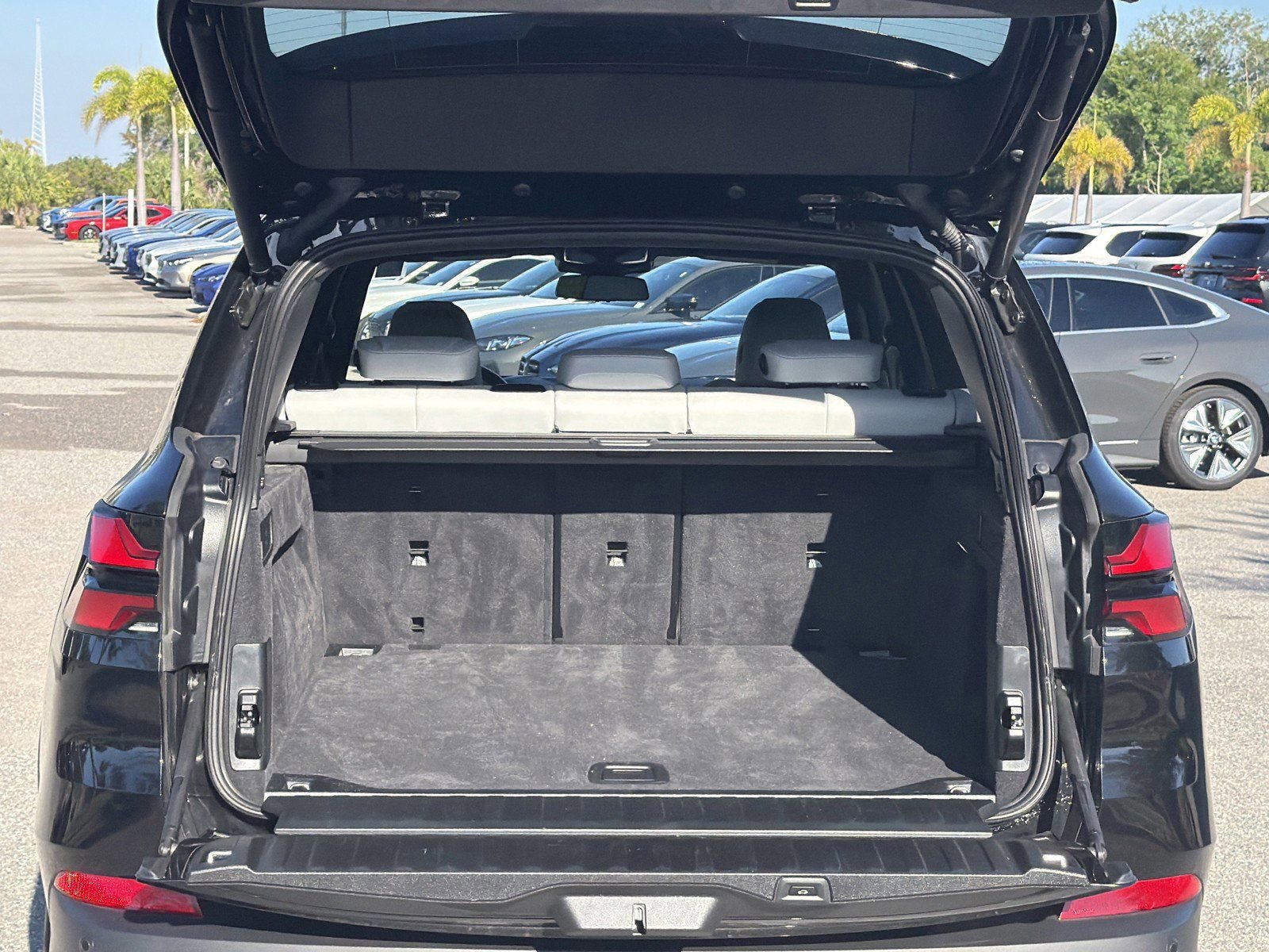 Certified 2025 BMW X5 sDrive40i w/ Premium Package RWD image 11