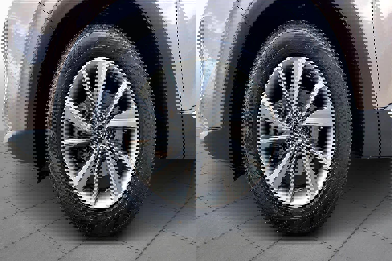 Used 2019 Hyundai Santa Fe FWD image 11