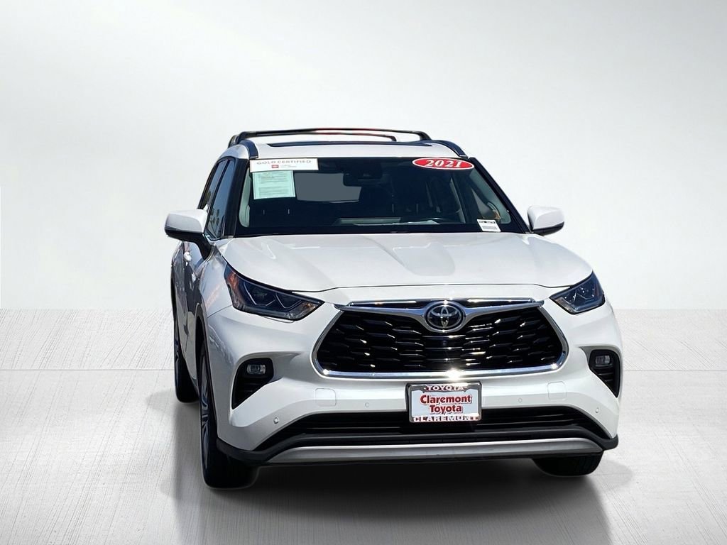 Certified 2021 Toyota Highlander Platinum FWD image 13