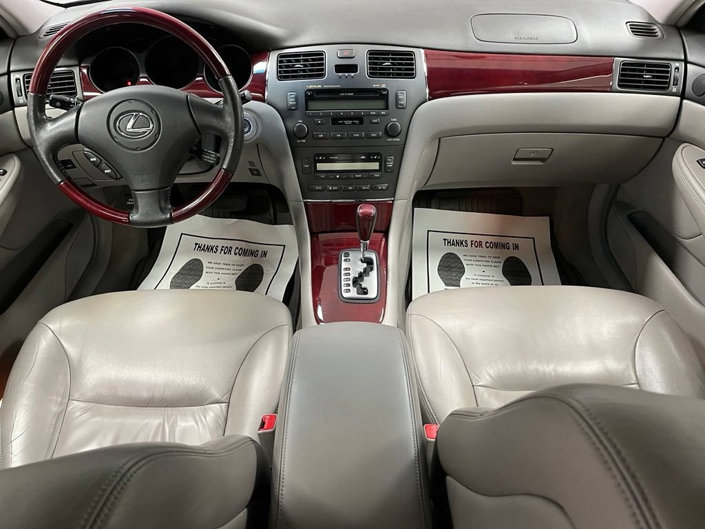 Used 2003 Lexus ES 330 FWD image 25